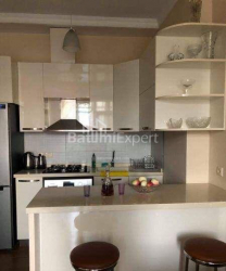 Квартира 45 м² - Петра Багратиони, Батуми, Грузия