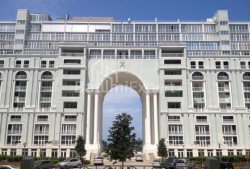 Квартира 3-комн 92 м² - Руставели, Батуми
