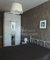 Квартира 2-комн 57 м² - Юрьевская, Батуми