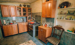 Квартира 100 м² - Царя Парнаваза, Батуми, Грузия