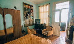 Квартира 6-комн 100 м² - Царя Парнаваза, Батуми