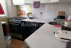 Квартира 3-комн 80 м² - Петра Багратиони, Батуми
