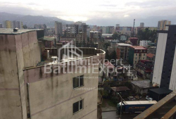 Квартира 3-комн 68 м² - Юрьевская, Батуми