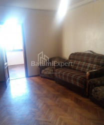 Квартира 3-комн 70 м² - Юрьевская, Батуми