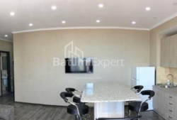 Квартира 2-комн 55 м² - Юрьевская, Батуми