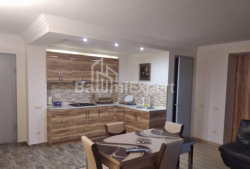 Квартира 5-комн 147 м² - Юрьевская, Батуми