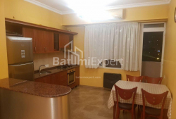 Квартира 3-комн 100 м² - Юрьевская, Батуми