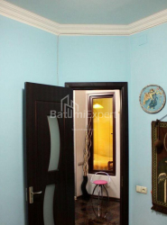 Квартира 3-комн 75 м² - Вахтанга Горгасали, Батуми