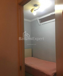 Квартира 3-комн 53 м² - Юрьевская, Батуми