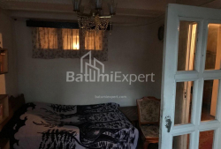 Квартира 5-комн 112 м² - Петра Меликишвили, Батуми