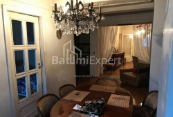 Квартира 5-комн 112 м² - Петра Меликишвили, Батуми