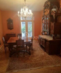 Квартира 4-комн 151 м² - Руставели, Батуми