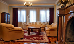 Квартира 6-комн 140 м² - Юрьевская, Батуми