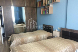 Квартира 3-комн 73 м² - Юсуфа Кобаладзе, Батуми