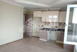 Квартира 4-комн 75 м² - Петра Меликишвили, Батуми