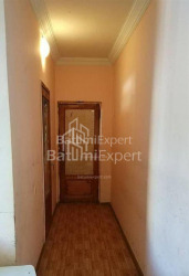 Квартира 3-комн 110 м² - Гиорги Брцкинвале, Батуми