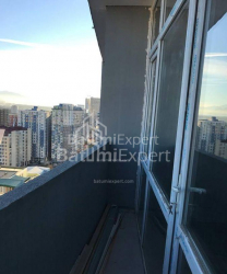 Квартира 2-комн 39 м² - Юсуфа Кобаладзе, Батуми