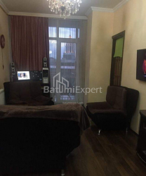 Квартира 3-комн 70 м² - Царя Парнаваза, Батуми