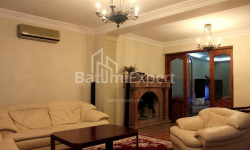 Квартира 140 м² - Царя Парнаваза, Батуми, Грузия