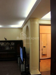 Квартира 5-комн 140 м² - Царя Парнаваза, Батуми
