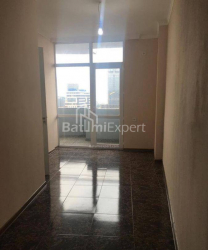 Квартира 2-комн 46 м² - Юрьевская, Батуми