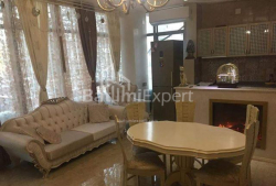 Квартира 3-комн 116 м² - Вахтанга Горгасали, Батуми