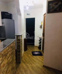 Квартира 3-комн 58 м² - Юрьевская, Батуми