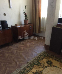 Квартира 3-комн 100 м² - Юрьевская, Батуми