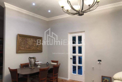 Квартира 5-комн 115 м² - Юрьевская, Батуми