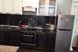 Квартира 2-комн 52 м² - Еквтиме Такаишвили, Батуми