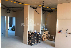 Квартира 4-комн 103 м² - Нико Пиросмани, Батуми