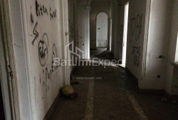 Квартира 8-комн 285 м² - Руставели, Батуми