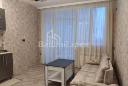 Квартира 2-комн 40 м² - Нико Пиросмани, Батуми