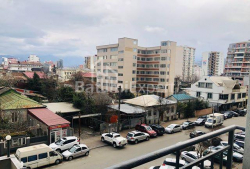 Квартира 3-комн 94 м² - Юрьевская, Батуми