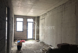 Квартира 4-комн 107 м² - Юсуфа Кобаладзе, Батуми