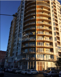Квартира 3-комн 72 м² - Михаила Лермонтова, Батуми