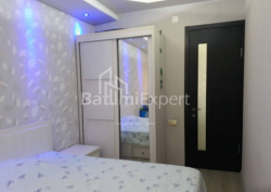 Квартира 4-комн 110 м² - Иване Джавахишвили, Батуми