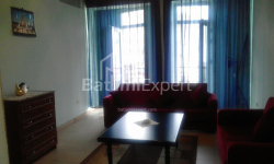 Квартира 3-комн 80 м² - Шерифа Химшиашвили, Батуми