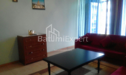 Квартира 3-комн 80 м² - Шерифа Химшиашвили, Батуми