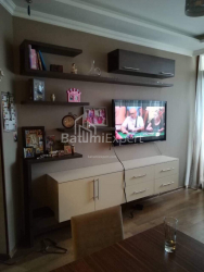 Квартира 2-комн 50 м² - Вахтанга Горгасали, Батуми