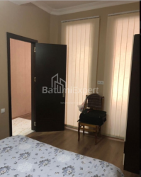 Квартира 65 м² - Зураба Горгиладзе, Батуми, Грузия