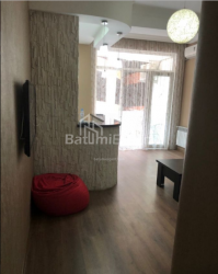 Квартира 65 м² - Зураба Горгиладзе, Батуми, Грузия