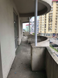 Квартира 380 м² - Зураба Горгиладзе, Батуми, Грузия