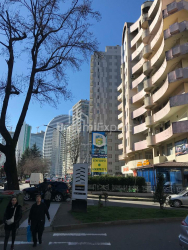 Квартира 6-комн 380 м² - Зураба Горгиладзе, Батуми