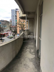Квартира 6-комн 380 м² - Зураба Горгиладзе, Батуми