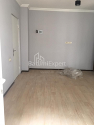 Квартира 2-комн 39 м² - Царя Парнаваза, Батуми