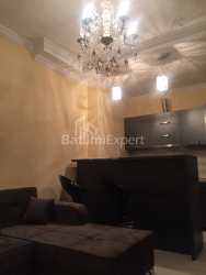 Квартира 2-комн 39 м² - Ильи Чавчавадзе, Батуми