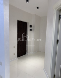Квартира 82 м² - Еквтиме Такаишвили, Батуми, Грузия