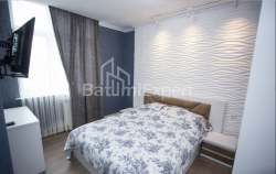 Квартира 3-комн 73 м² - Нико Пиросмани, Батуми