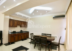 Квартира 160 м² - Зураба Горгиладзе, Батуми, Грузия